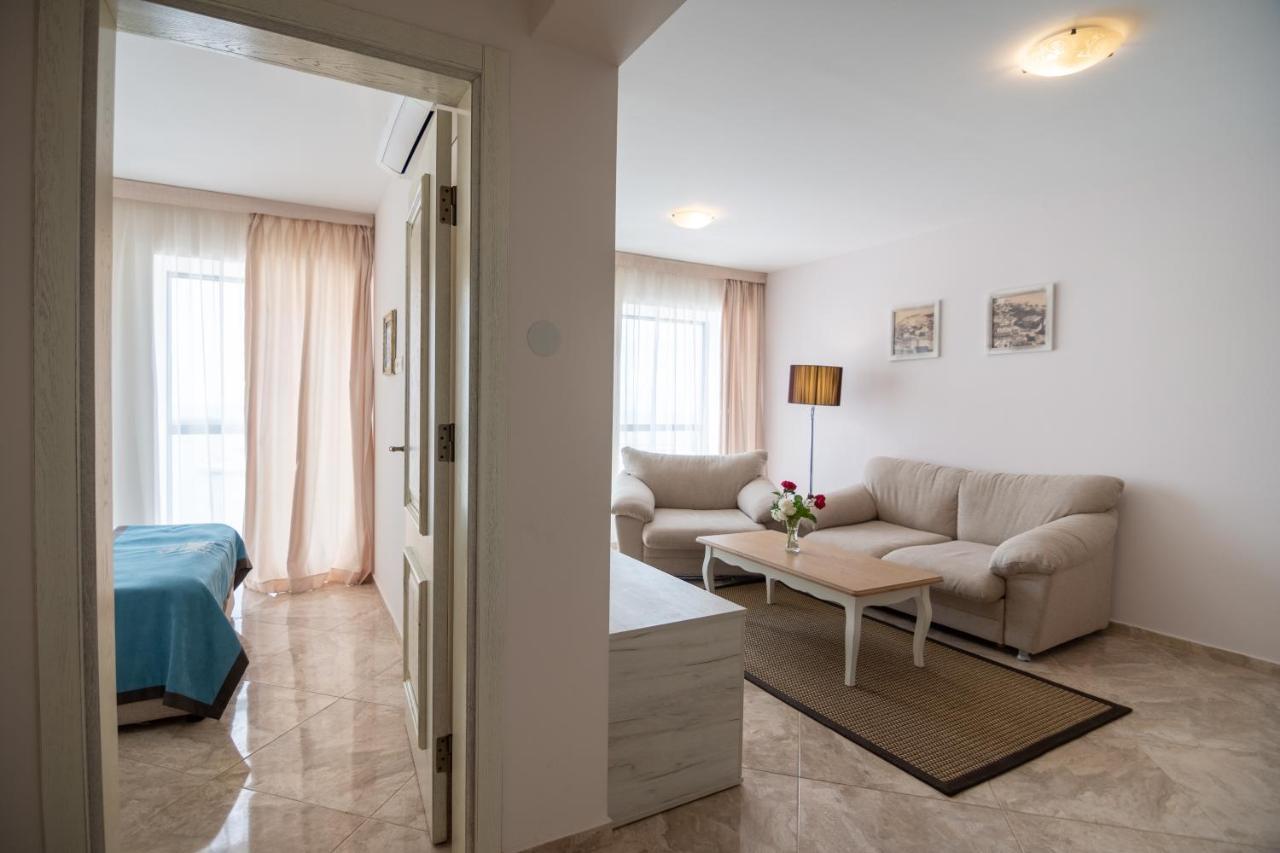 Antik Apartments Balchik Esterno foto