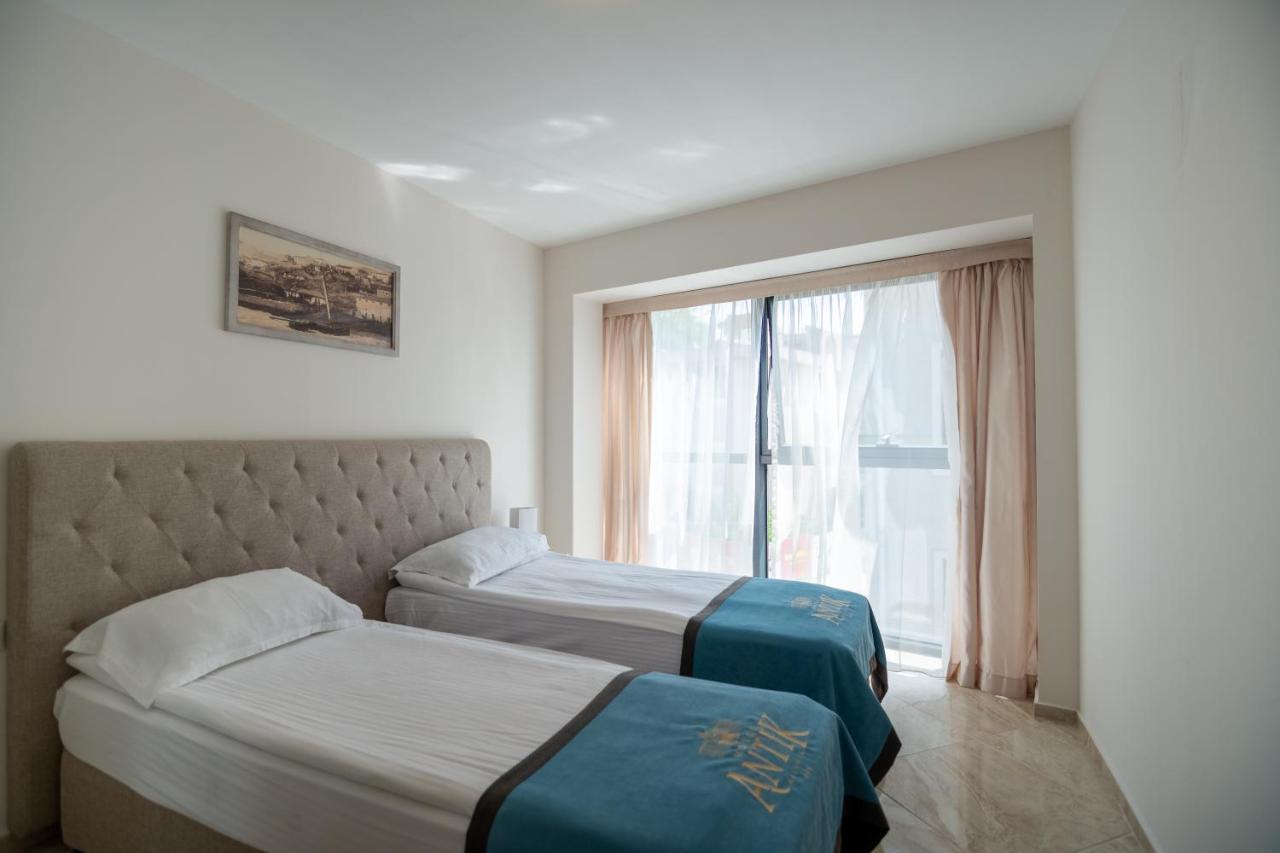 Antik Apartments Balchik Esterno foto