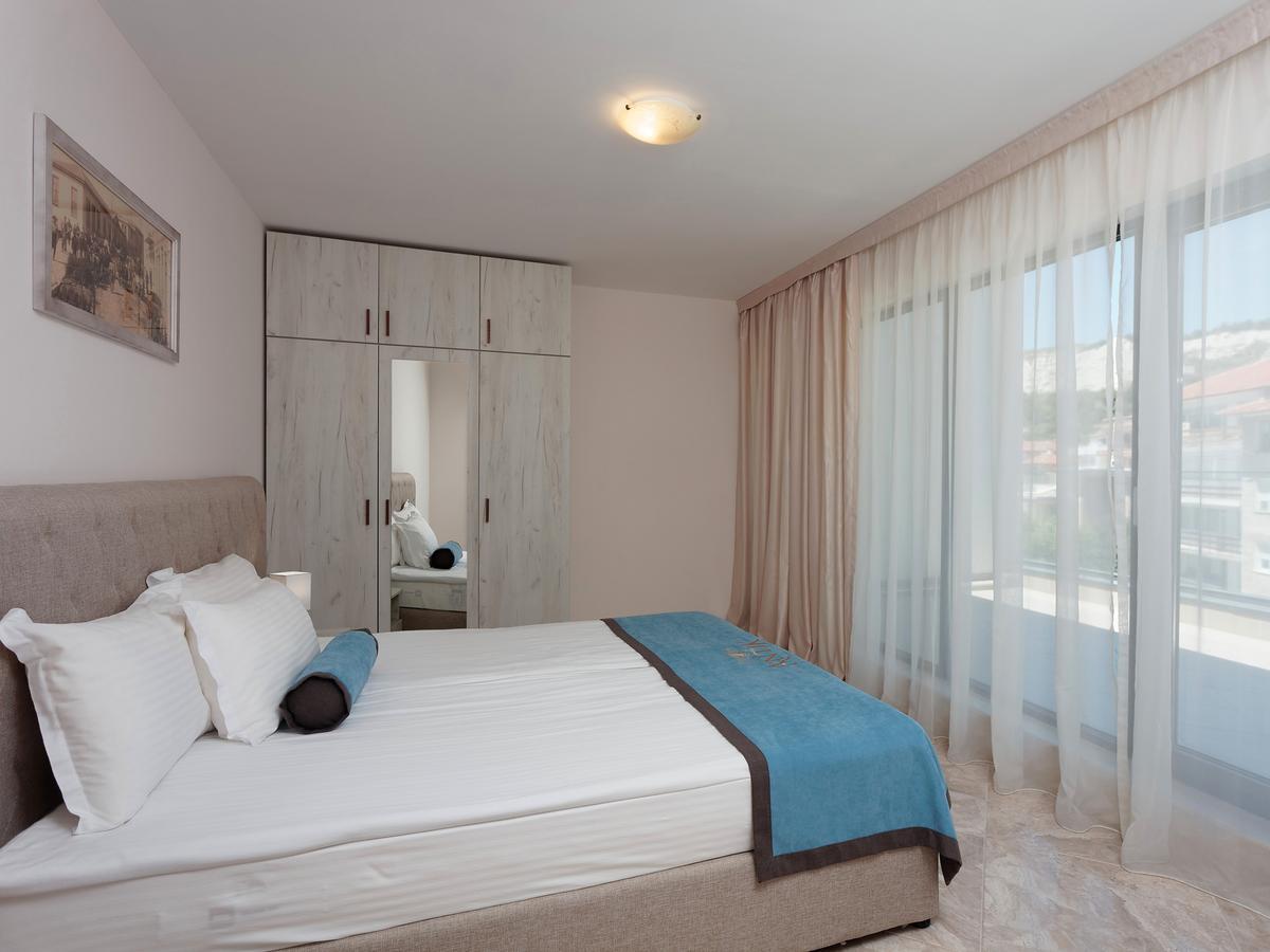 Antik Apartments Balchik Esterno foto