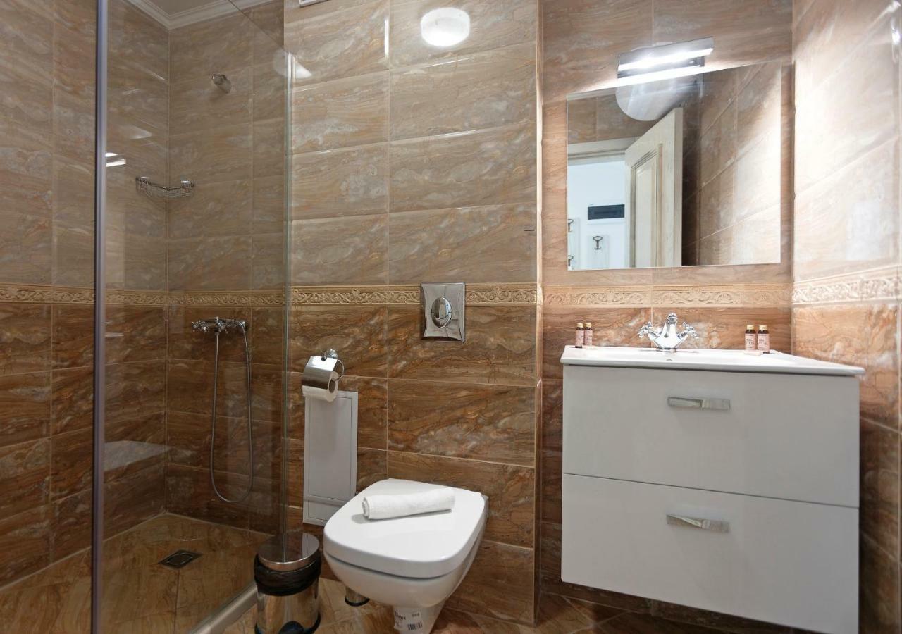 Antik Apartments Balchik Esterno foto